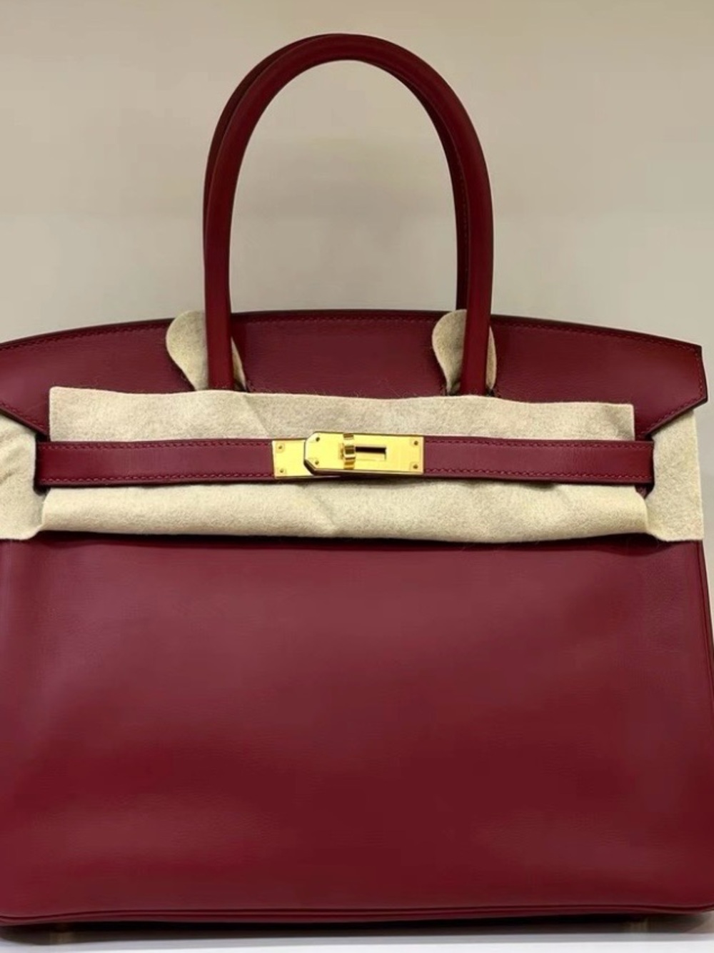 Hermes Burgundy Birkin 30 Y series 2020 rogue vif Jonathan leather gold hardware - Picture 2 of 16